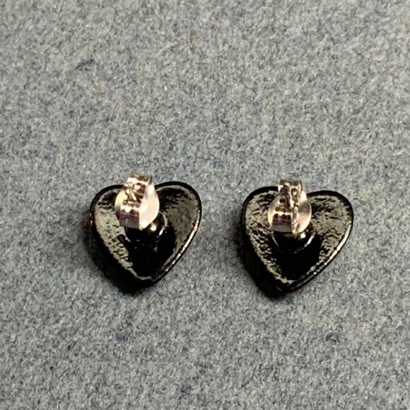 Puffy Heart Stud Earrings 0.5 In Silver Pierced Small Black Goth Punk Emo Retro - Picture 4 of 5